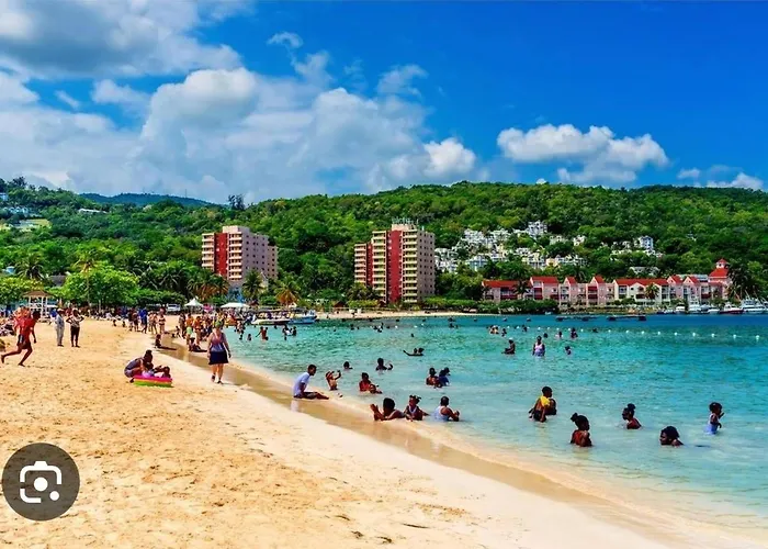 Harlowe Sunshine Glow * Ocho Rios